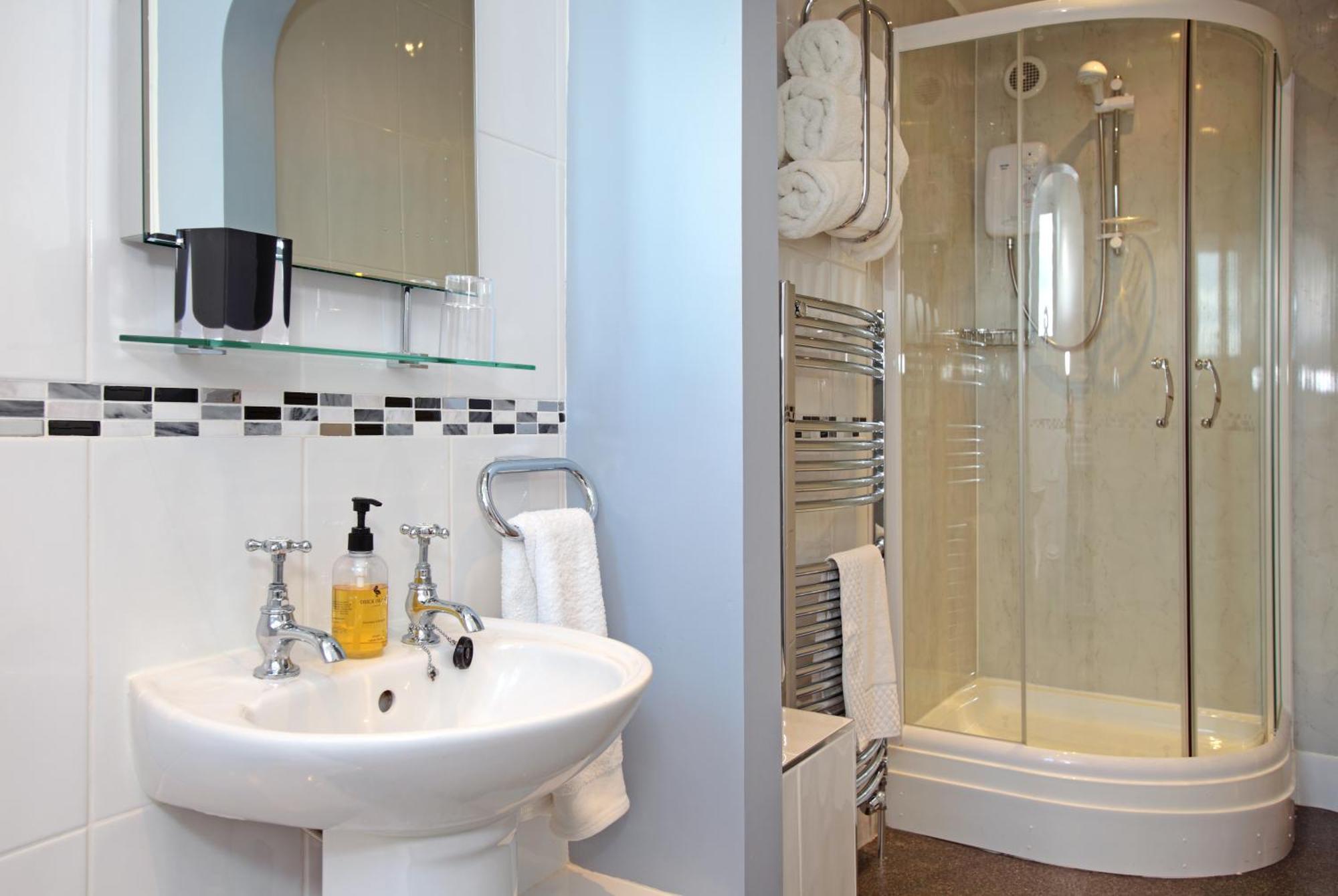 Ashmira Guest House Веймут Екстер'єр фото